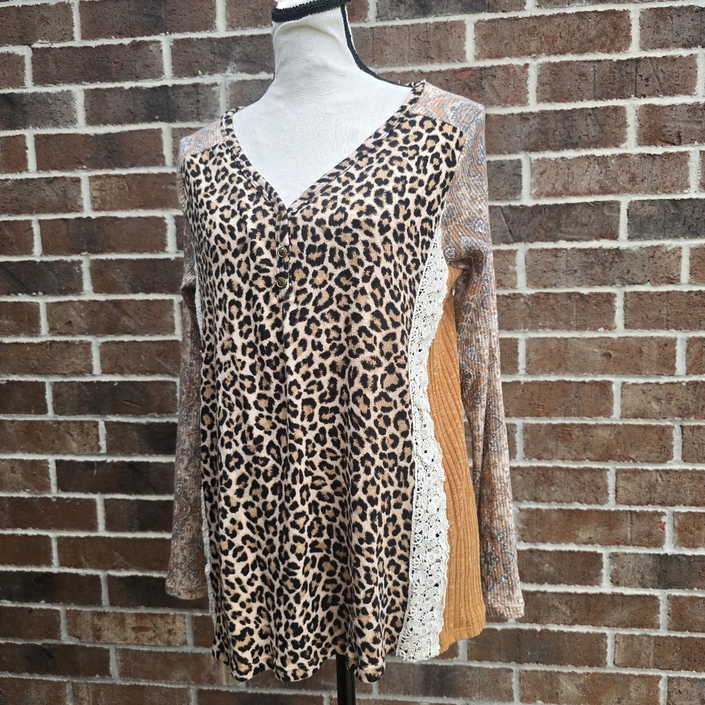 Ces Femme Animal Print Knit Top